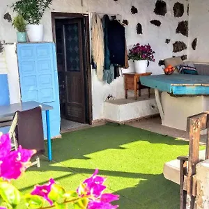 Sunny Appartement La Oliva